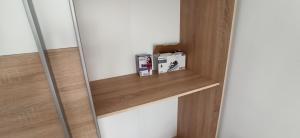 Comfortable Apartment University Square