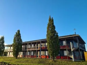 Enzo Hotels Loudeac By Kyriad Direct - Saint-Caradec