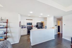 Happy Place, Unit 1A