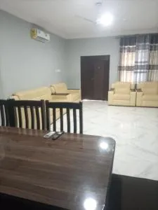 Ana Rooms - Ashaiman
