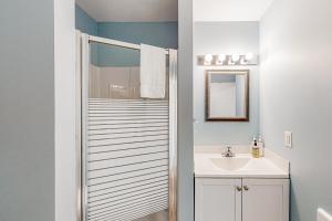 SnowCrest Village, Unit 5B