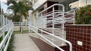 Ap Top Canasvieiras 01 - Apartamento em Canasvieiras com piscina e 2 garagens