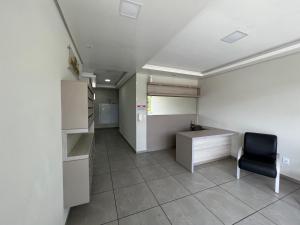 Ap Top Canasvieiras 01 - Apartamento em Canasvieiras com piscina e 2 garagens
