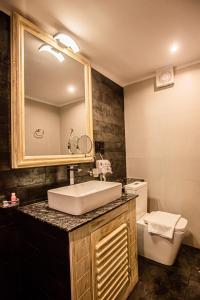 Emerald Bay Resort Mirissa