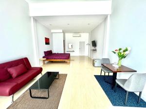 The Boutique HuaHin Chaam