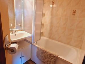 Appart cosy 2P+coin montagne, ski aux pieds, proche commerces - FR-1-755-11