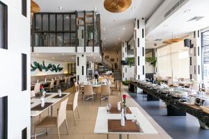 Grand Ratchapruek Hotel