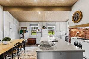 Farmhouse Charm - Coastal Comforts and Country Views