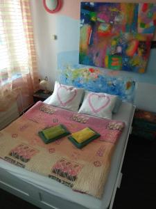 Hotel sebarozvoja s možnosťou získania poznania a inšpirujúcich prostriedkov na uplatňovanie vedomia, premenu seba a prostredia interiéru