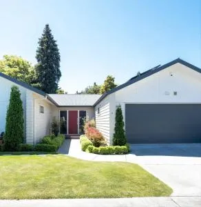 Essence of the Park - 哈士汀