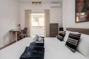 Sliema Seafront Apartment