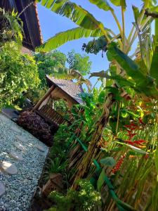 Villa Layang Bulan a homey guesthouse near the beach in North Kuta