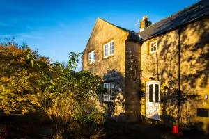 Acer Holiday Cottage Tideswell village Buxton Peak District by Rework Accommodation - Little Hucklow