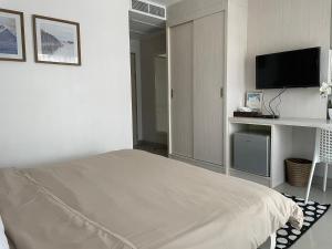 The Room Sansabai