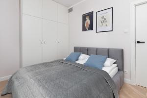 Cozy Apartments Warsaw Wola Kasprzaka by Noclegi Renters