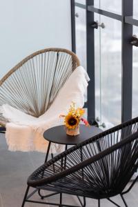 Cozy Apartments Warsaw Wola Kasprzaka by Noclegi Renters