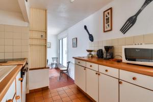 Instants de détente et de partage aux sables dor