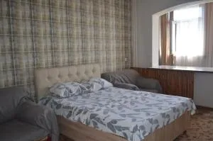 Apartment on Toktogula street, 37 - Tokolʼdosh