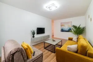 Yellow Apartment - Beržynė II