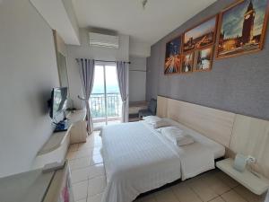 Sheena Property At Serpong Greenview