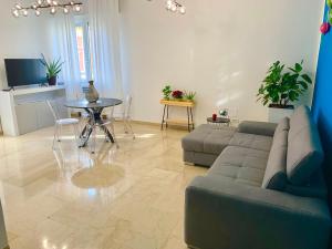 Bilocale Amendola 13