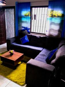 Casa temporada a 1 minuto da praia em Praia Grande SP