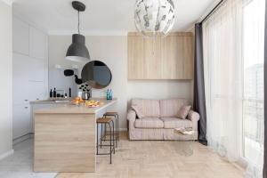 Marszałkowska 28 by Noclegi Renters