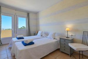 Villa Jarmila by Aguilarent