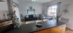 Grey-door cottage Number1