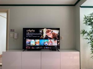 Sunnyside House Hongik St. Exite 5~7 3min