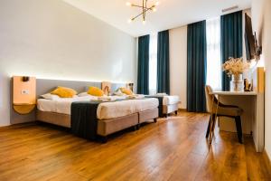 Economy Triple Room room in CASA CHITIC - HOTEL & RESTAURANT- Str Nicolae Balcescu 13