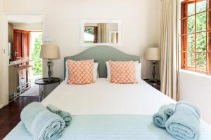 Hillingdale on Alexandra