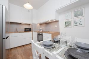 Apartment Legnicka Wroclaw with PARKING by Renters