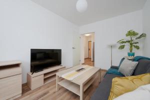 Apartment Legnicka Wroclaw with PARKING by Renters