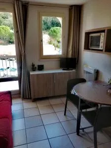 Le petit soleil - 洛代夫