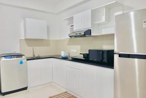 Joansa Luxury Beachfront Apartment