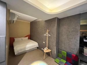 Now and Then Hot Spring Inn