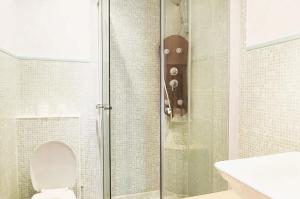 Appartements Reims CATHEDRALE JACUZZI LUXURIOUS PROPERTY : photos des chambres
