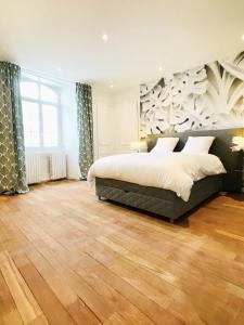Appartements Reims CATHEDRALE JACUZZI LUXURIOUS PROPERTY : photos des chambres