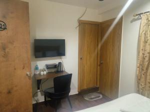 HOTEL ABODE