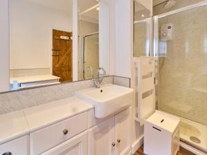 Host & Stay - St Radigunds House