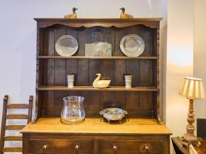 Host & Stay - St Radigunds House