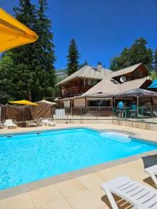 Mobil Home XXL 4 chambres - Camping Les Relarguiers - Villars-Colmars