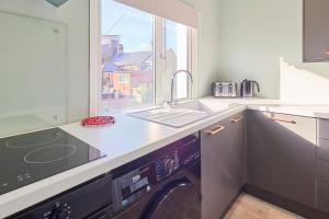 Host & Stay - Westbrook Road