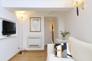 Fontanella Borghese CORI apartment