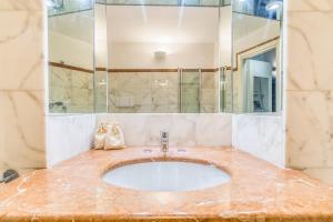 Nuovo elegante trilocale tra Duomo e Darsena