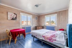 Appartements Logement vue mer a 50m de plage : photos des chambres