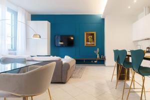 Vittani Palace - The Blue Apartment