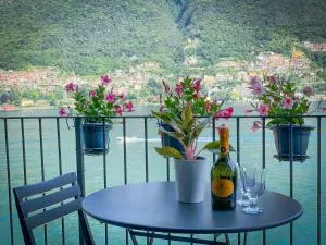 Balcony On The Lake - Free Parking, Lake view - Como