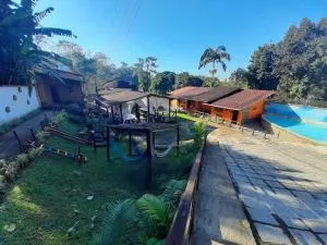 Pousada Recanto do Tortuga - Paraiso das Cachoeiras - 瓜皮米林